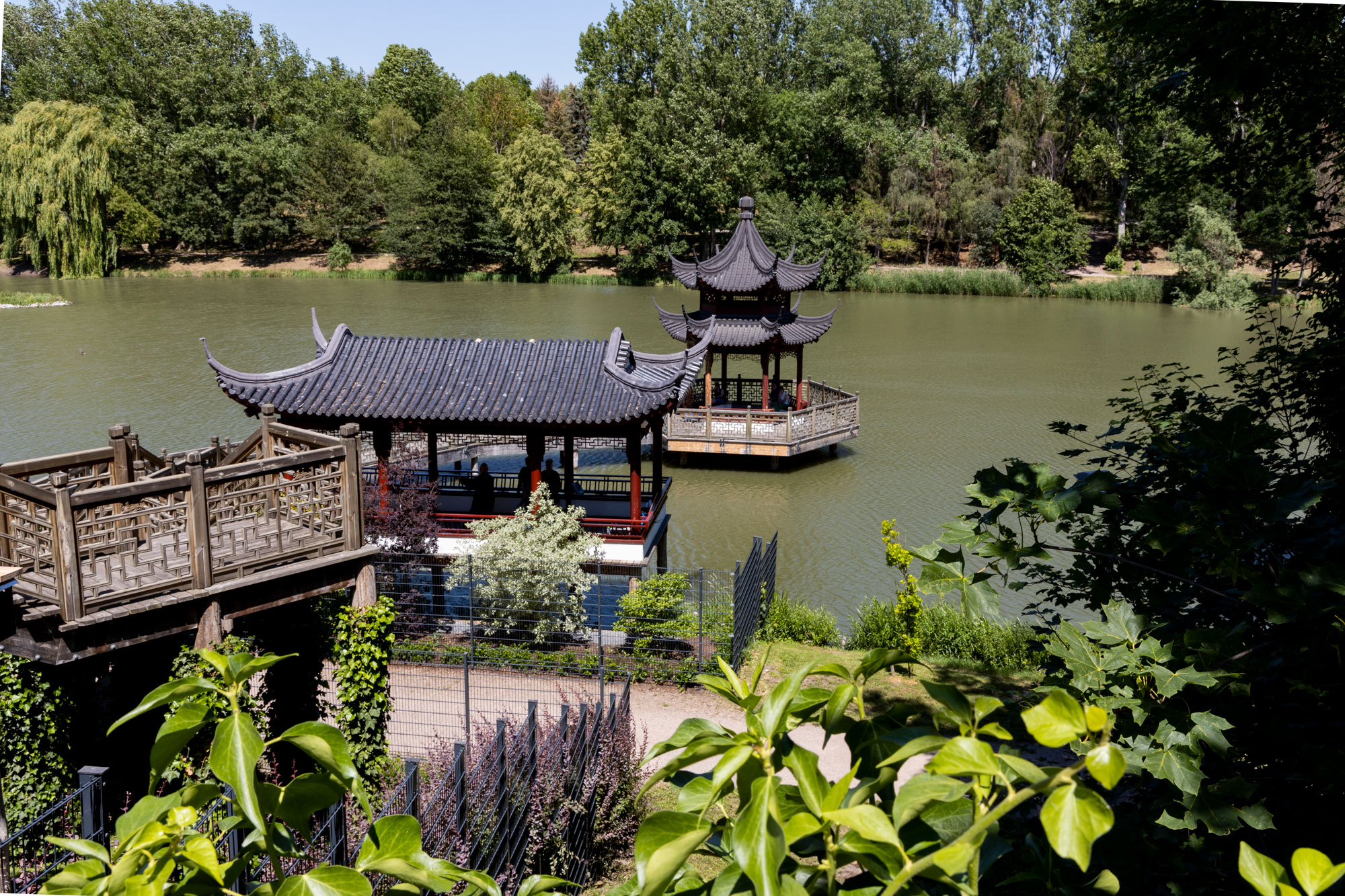 Blick auf die Seepagode